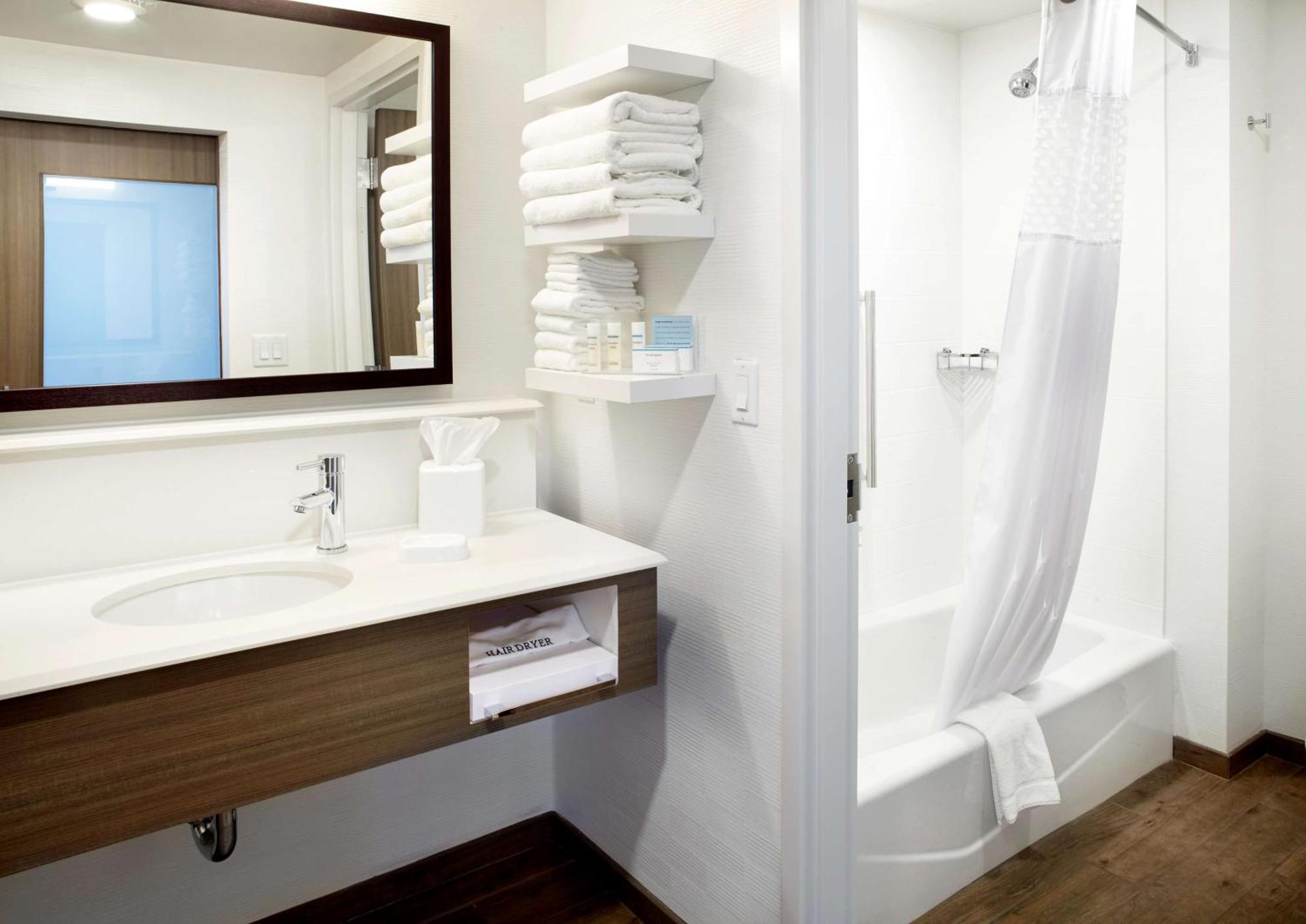 Hampton Inn & Suites Pittsburgh Airport South/Settlers Ridge Robinson Township Dış mekan fotoğraf